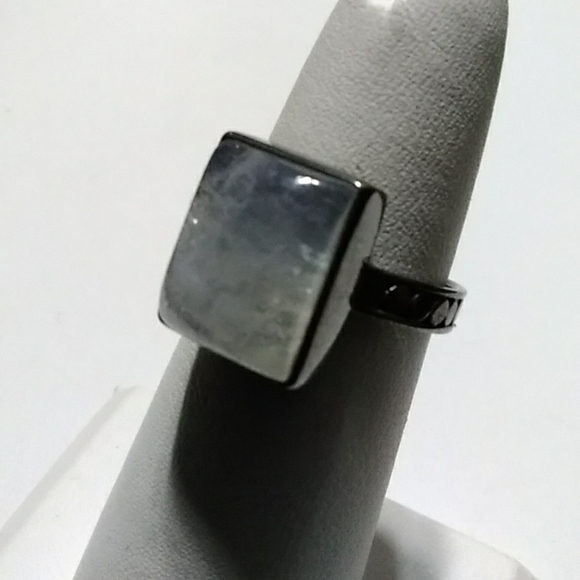 Moonstone Ring - Picture 2 of 6